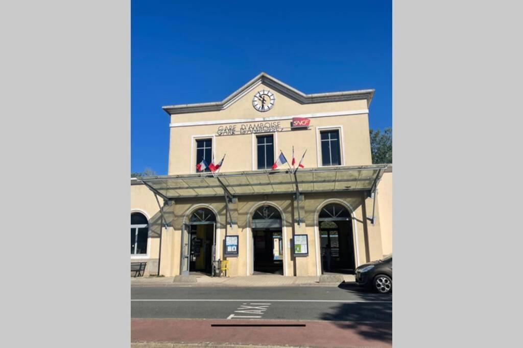 Le 17 Entre Gare Et Chateau Amboise Eksteriør billede